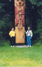 totem.jpg (63667 bytes)