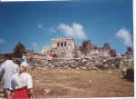 tulum4.jpg (72454 bytes)